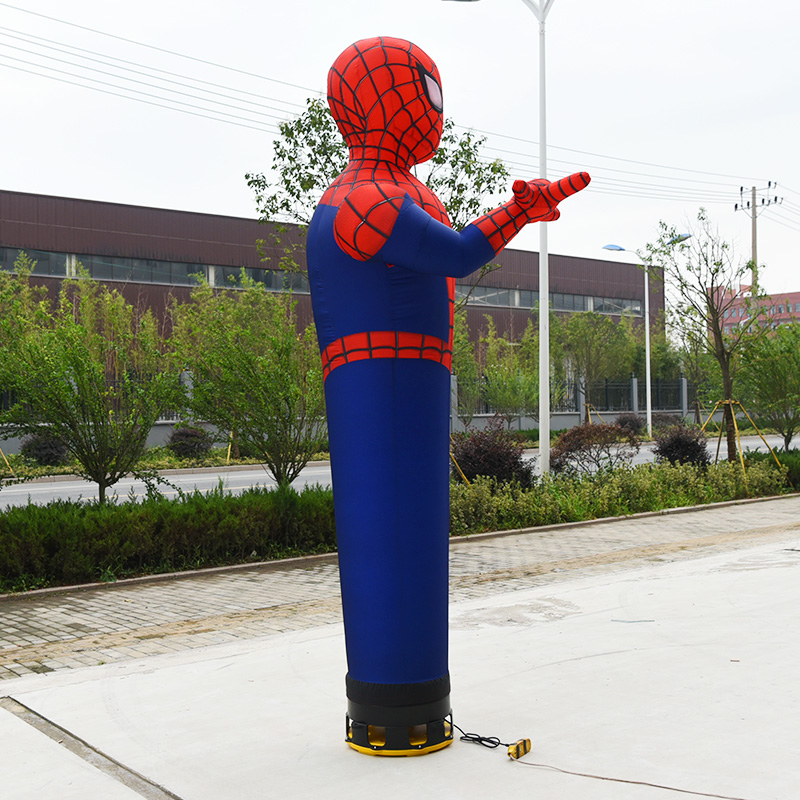 ballerino dell'aria spiderman - figurina danzante pubblicità commerciale cielo palloncino agitando ragazzo